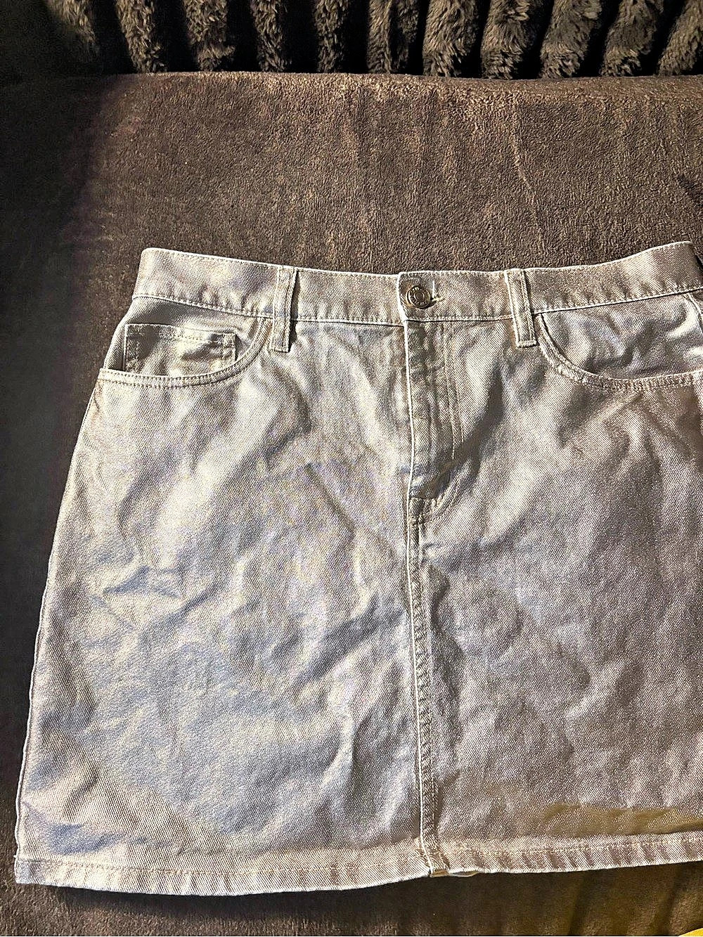 DKNY Jeans Metallic Silver High Rise Denim Mini Skirt Mini Skirt in Silver Size